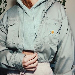 Cropped carhartt button up!